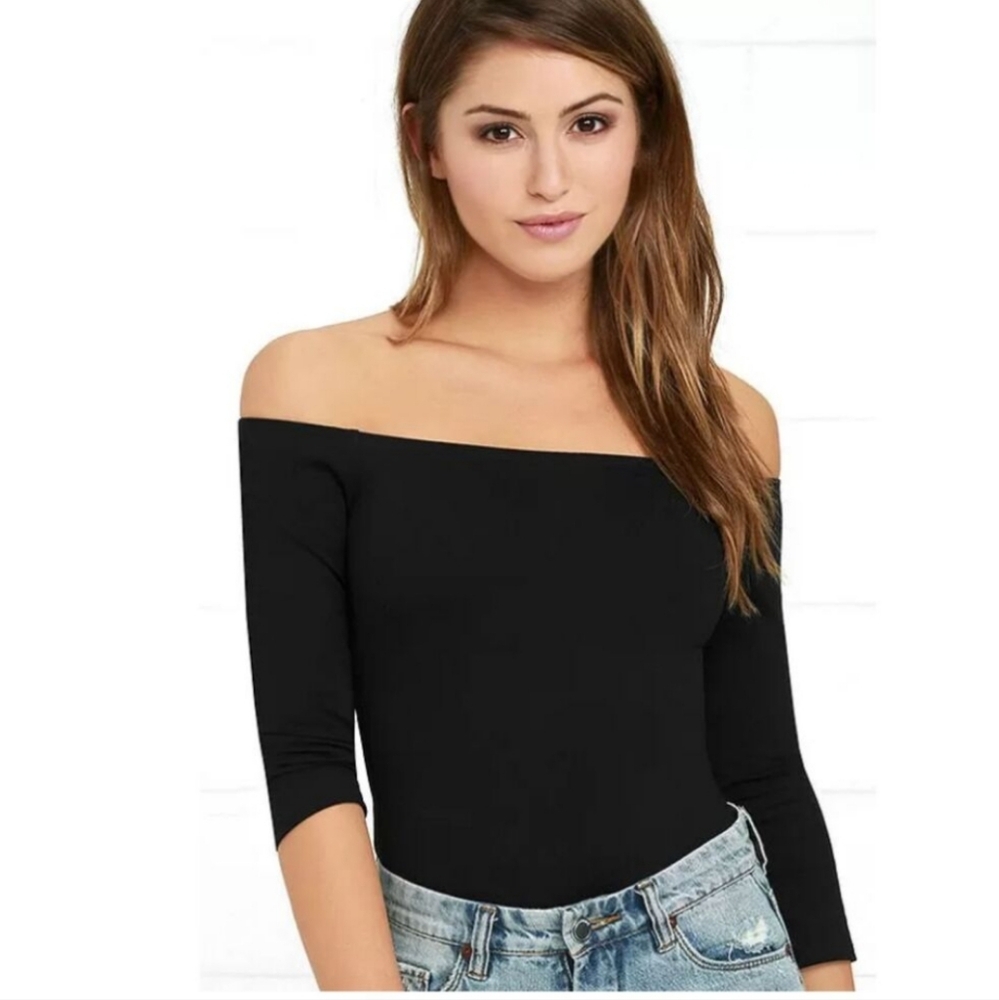NWT black 3/4 sleeve Lulu's off shoulder bodysuit L